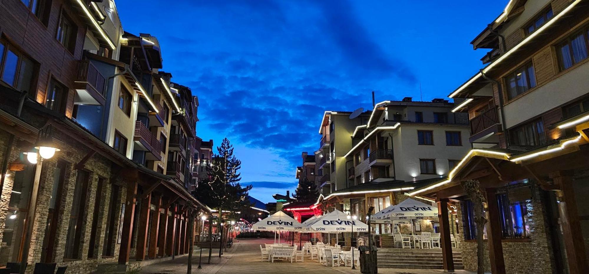 Green Peaks Suite In Pirin Golf & County Club Razlog Exterior photo